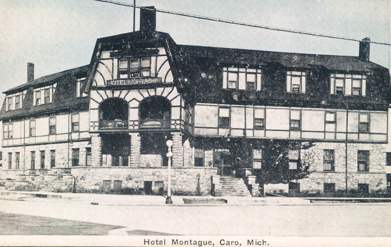 Hotel Montague - Vintage Postcard